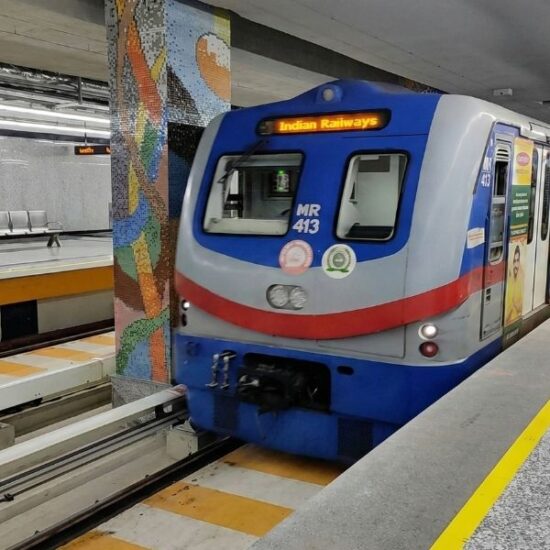 Kolkata metro